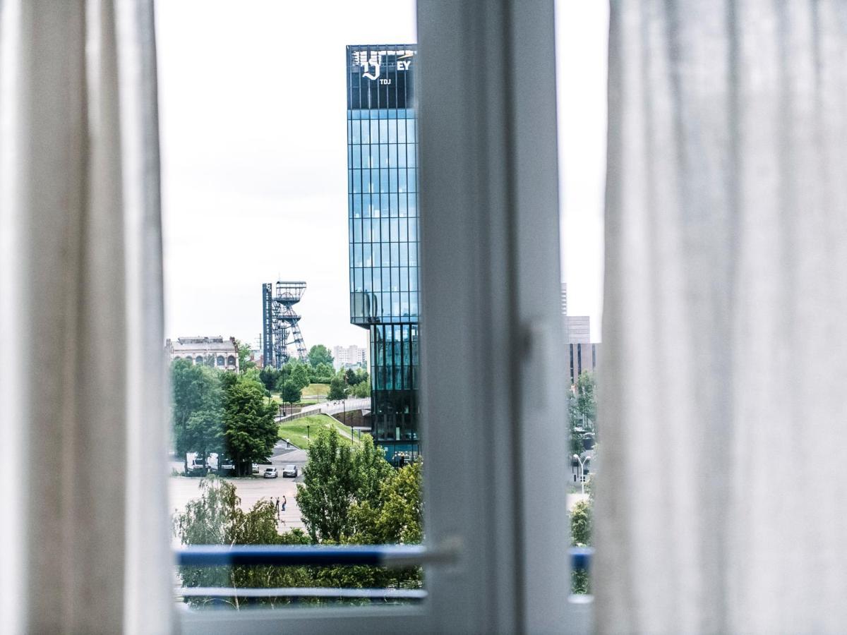 Pastel Blue Silesian Place Apartments Katowice Luaran gambar